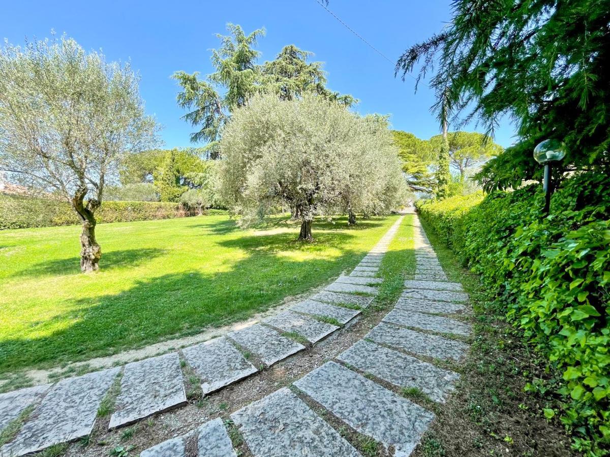 Villa Antonio San Felice del Benaco Bagian luar foto