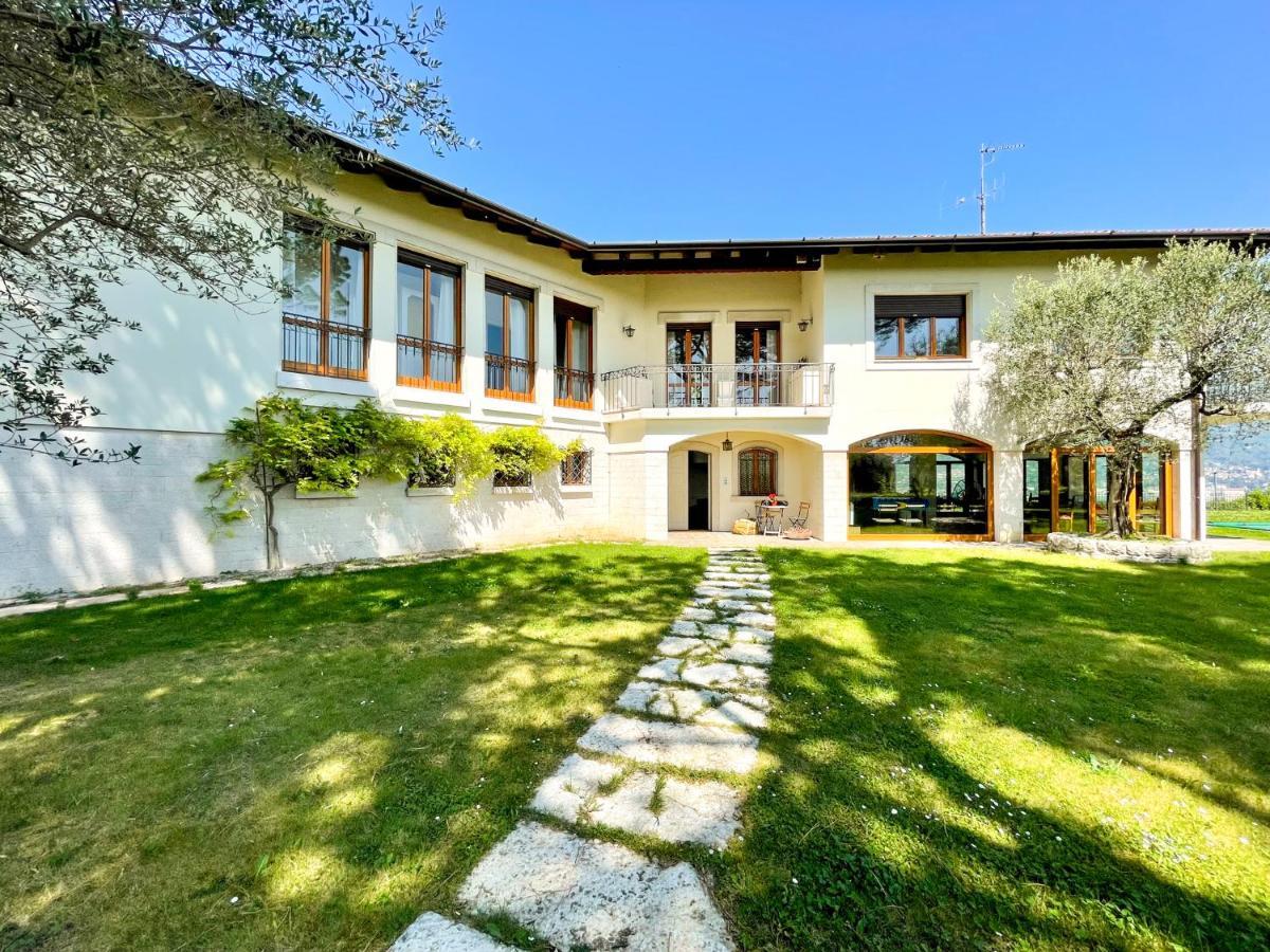 Villa Antonio San Felice del Benaco Bagian luar foto