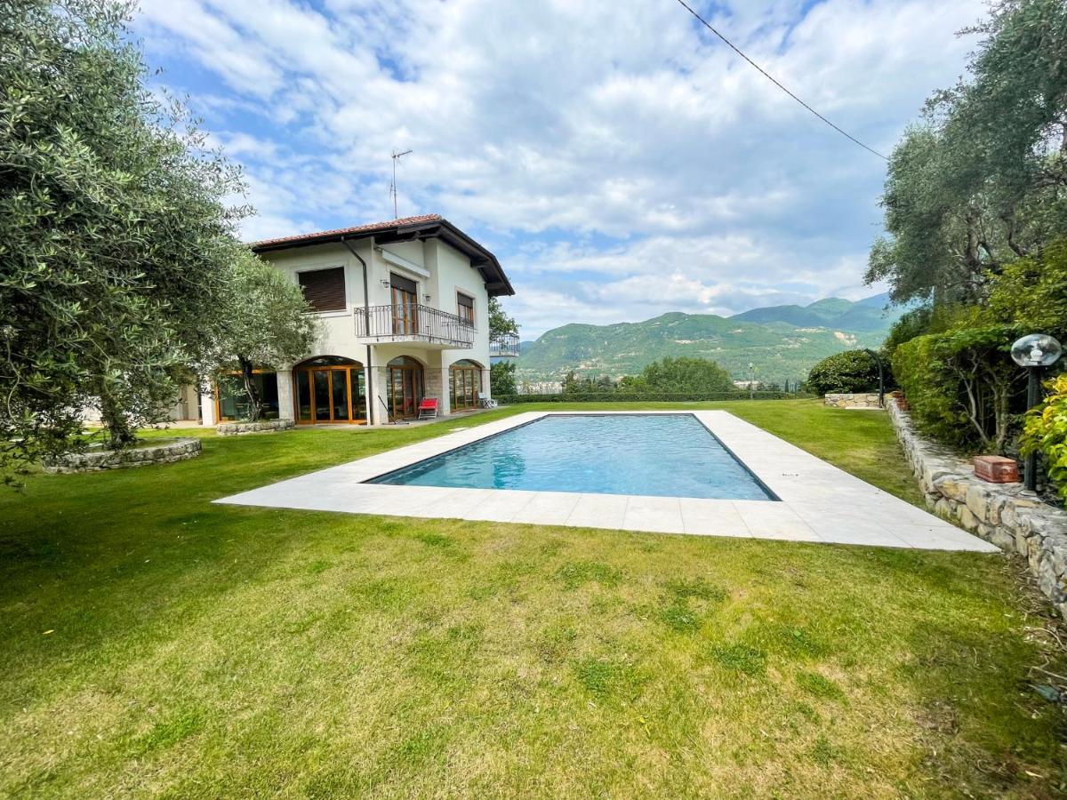 Villa Antonio San Felice del Benaco Bagian luar foto
